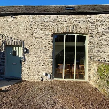 The Old Shippon, Дом отдыха *